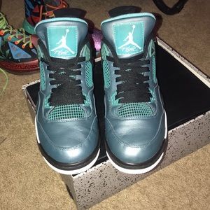 Jordan Shoes - Nike Jordan 30th Anniversary. Size 11. Like New! Jordan Shoes - Nike Jordan 30th Anniversary. Size 11. Like New!